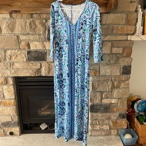 Lily Pulitzer maxi dress. 3/4 sleeve.